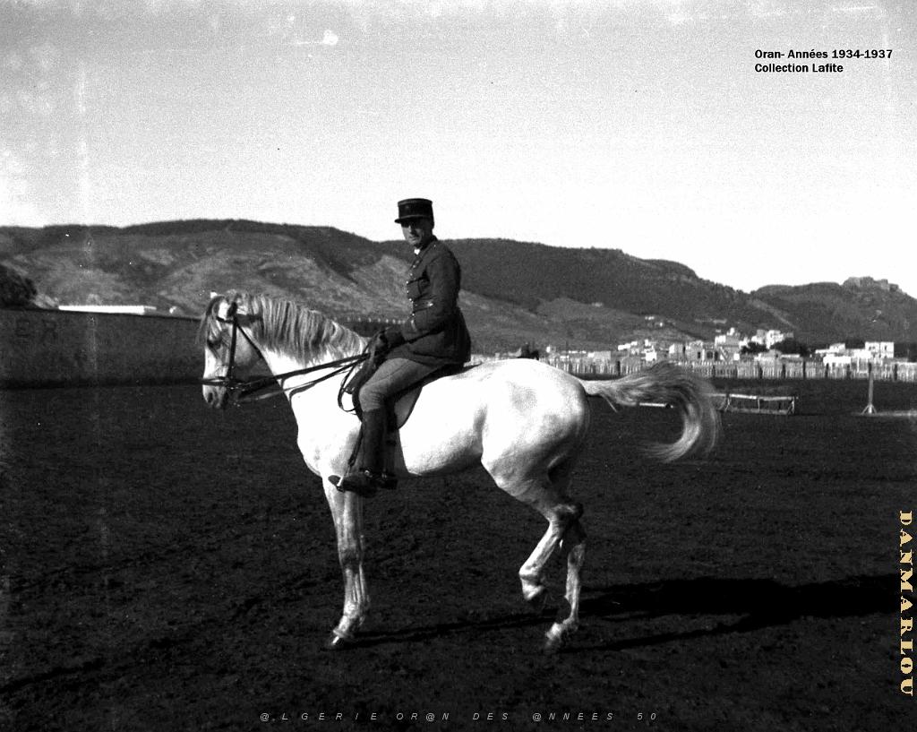 ORAN 1934 1937 QUARTIER DU 6 EME HUSSARD A ECKMUHL   (6).jpg